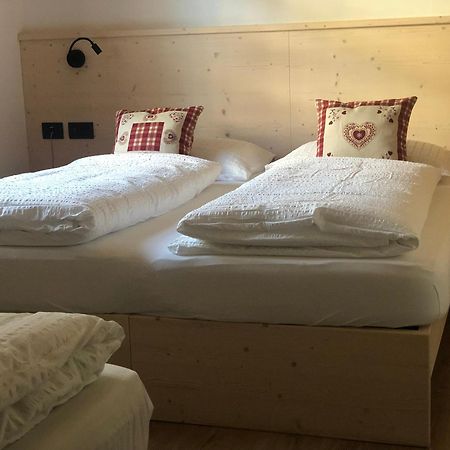 Tilde Apartment Tesero Bagian luar foto