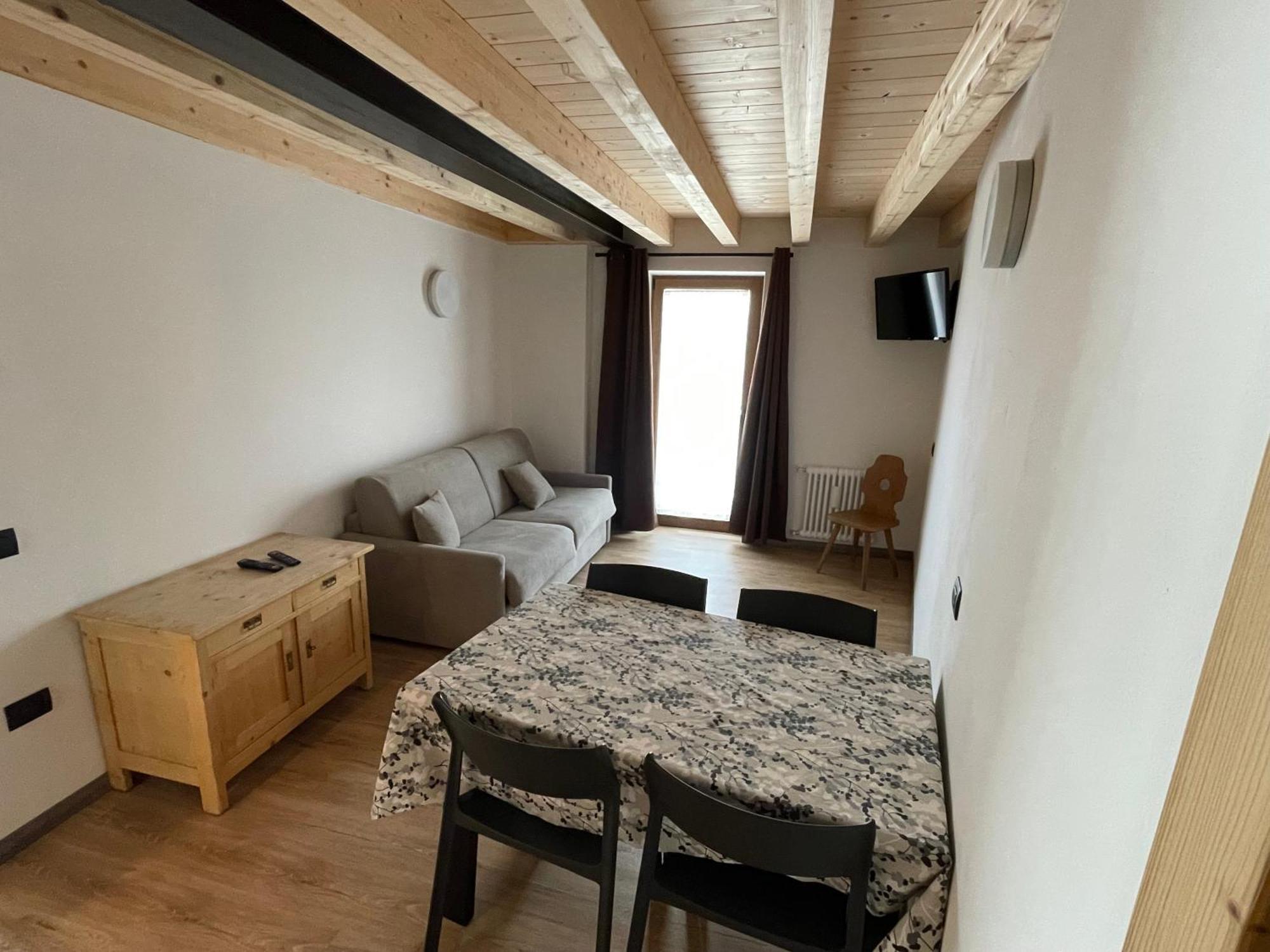Tilde Apartment Tesero Bagian luar foto