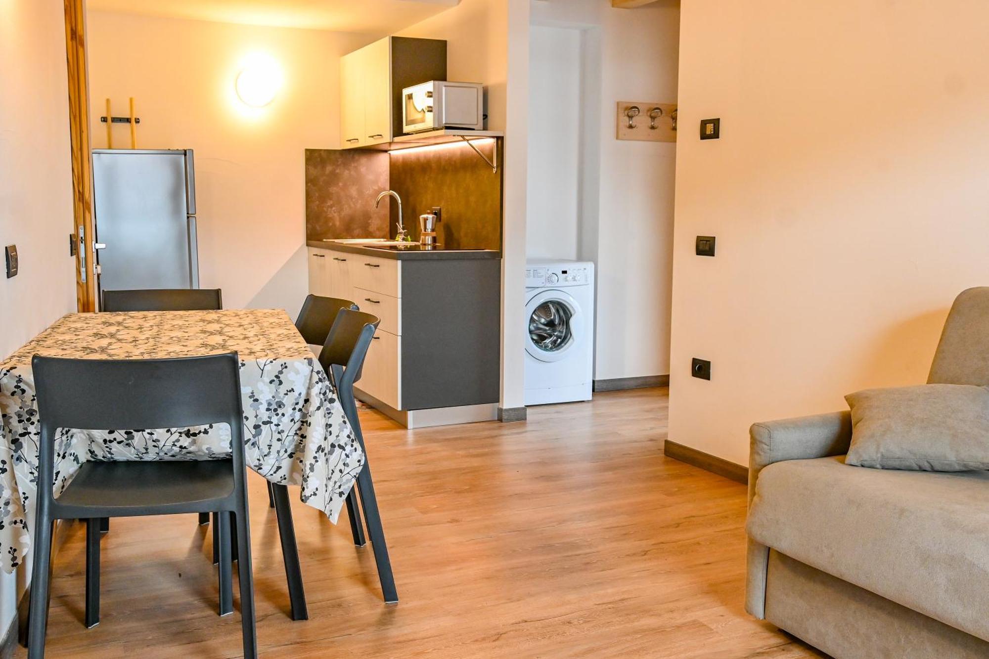 Tilde Apartment Tesero Bagian luar foto